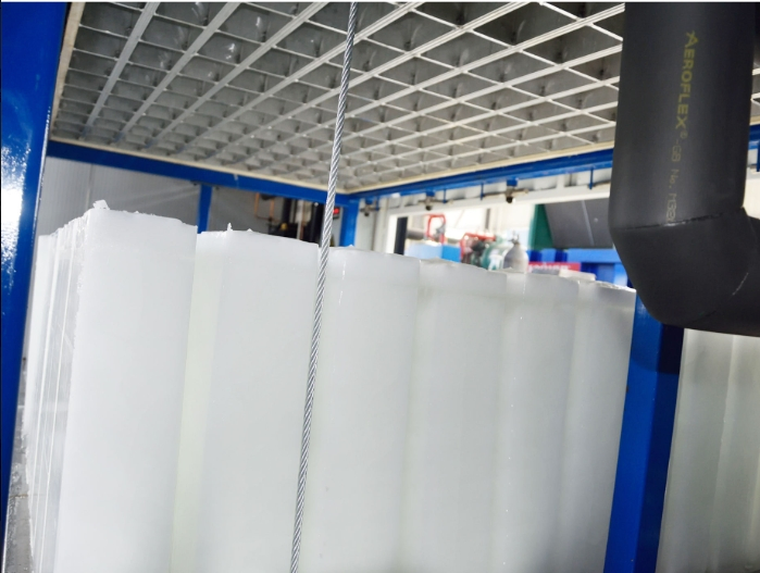 Large Commercial Ice Maker Machine - 500-2000kg/24h High Capacity