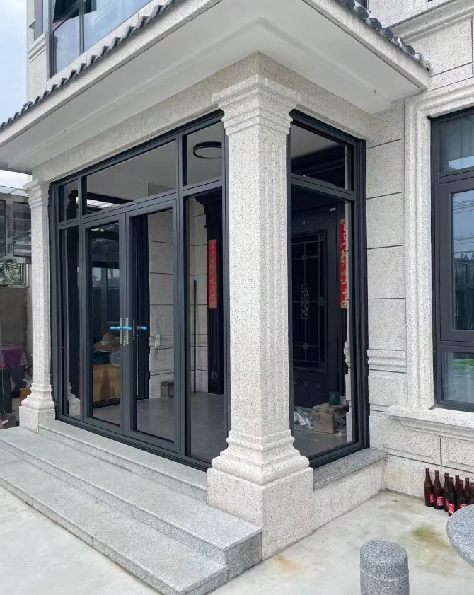 Sleek Minimalist Aluminum Alloy Swing Door for Modern Spaces