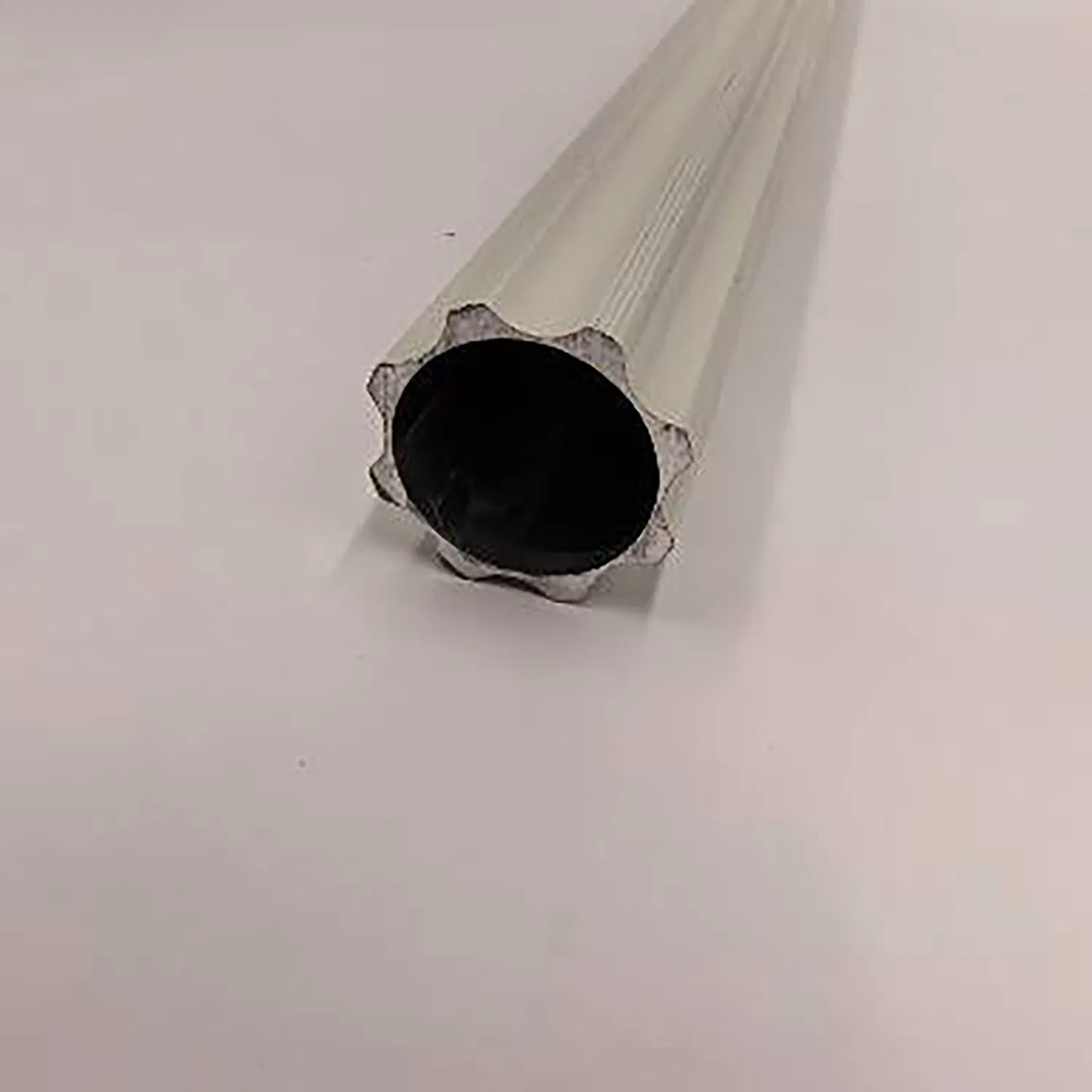 Premium Hollow Section Aluminum Curtain Pole for Elegant Interiors