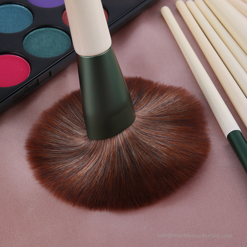 8 PCS Fashion Portable Makeup Brush Set Hot Sale Travel Makeup Brushes Set