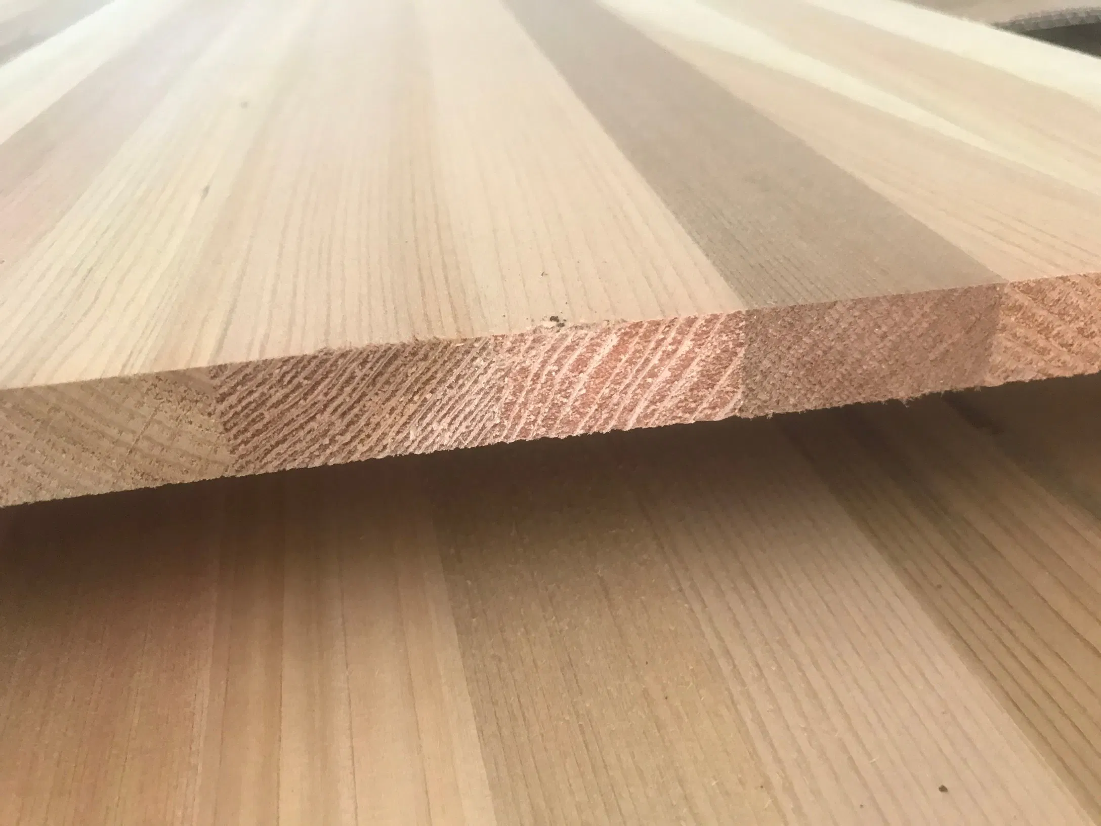 Clear Grade Nature Grain Cedar Edged Glued Board /Panels