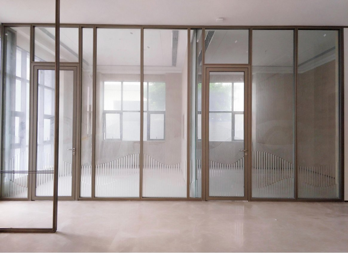Affordable Factory Price Commercial Aluminium Tempered Glass Office Parttion