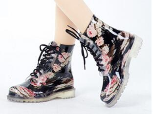 Vogue Women Transparent Rain Boots, New Fashion Ladies' Transparent Boots, Popular Style Transparent PVC Rain Shoes