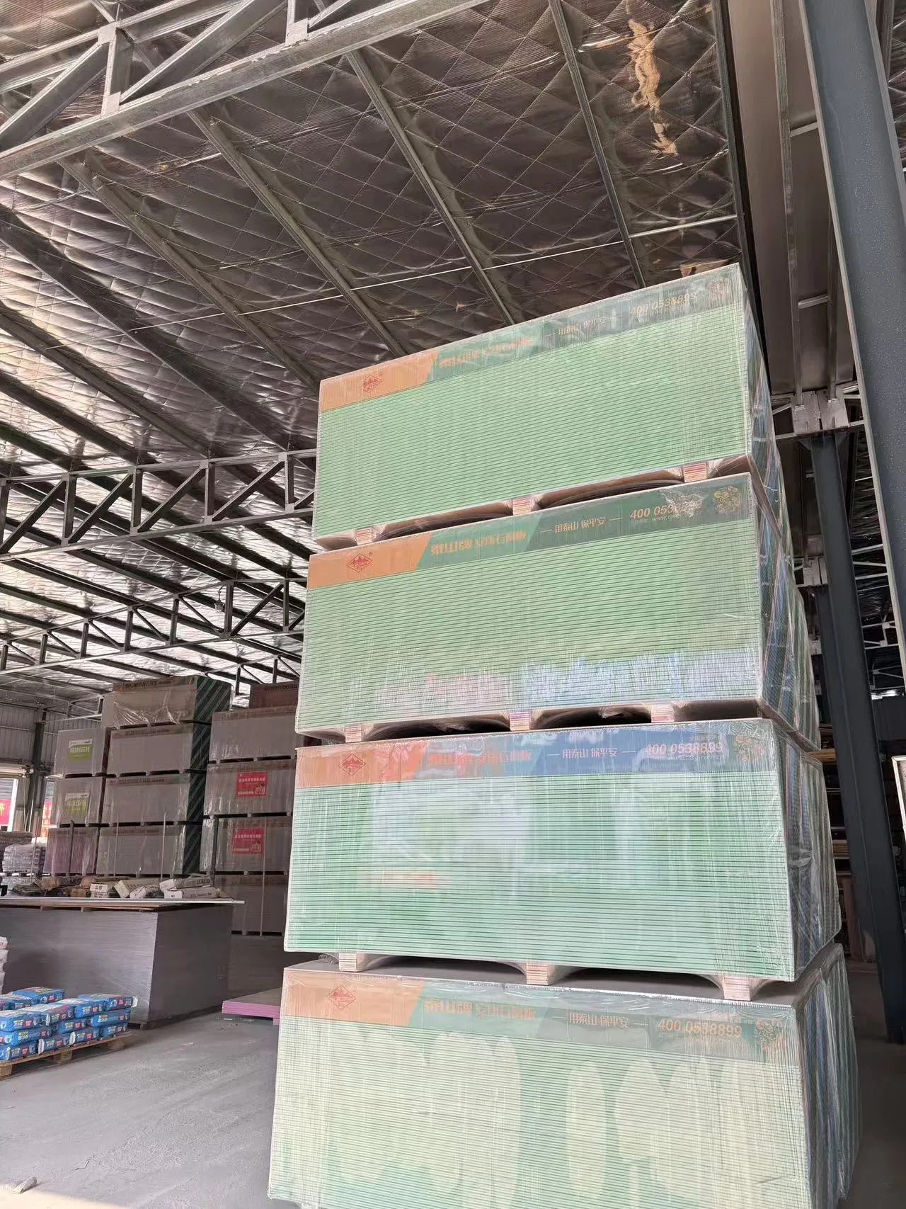 Lightweight Calcium Silicate Board for Easy Installation and Versatility