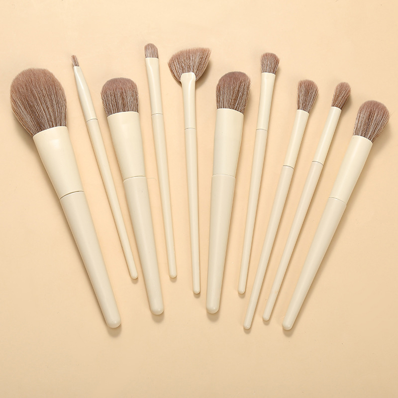 Hot Sale 10PCS Ivory Color Wood Handle Makeup Brush Set Beginners Makeup Tools Cream Foundation Concealer Eye Shadow Brush