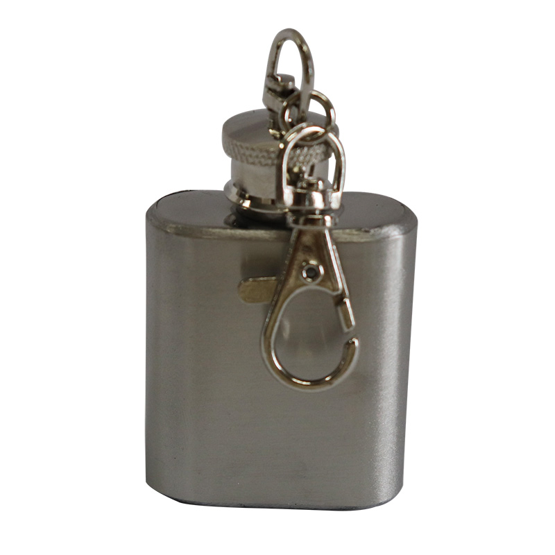 Wholesale 1oz Stainless Steel Portable Flagon Kettle Oilcan Keychain Hip Flask for Octomore Old Crow Ketel One