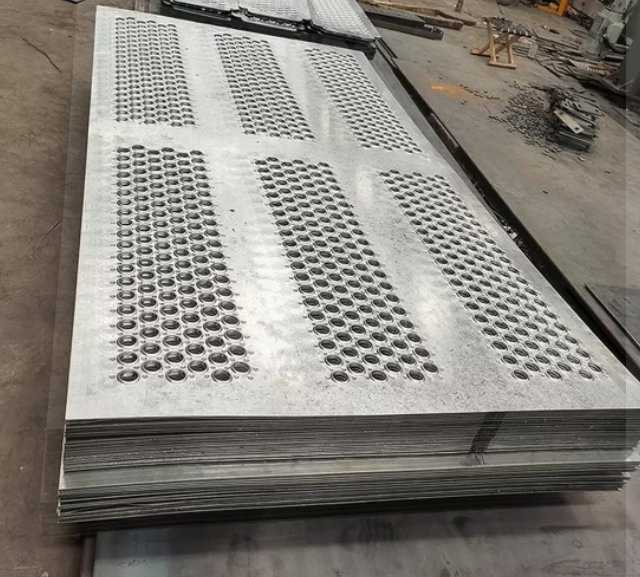Industrial Steel Staircases Featuring Anti-Slip Fish Eye Design