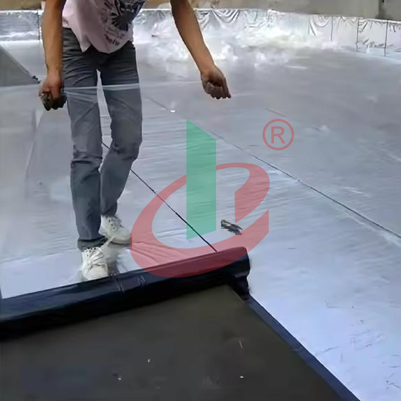 Durable Ice and Water Shield Underlayment Self Adhesive Bitumen Waterproof Waterproofing Roofing Membrane 1m*20m Roofing Felt