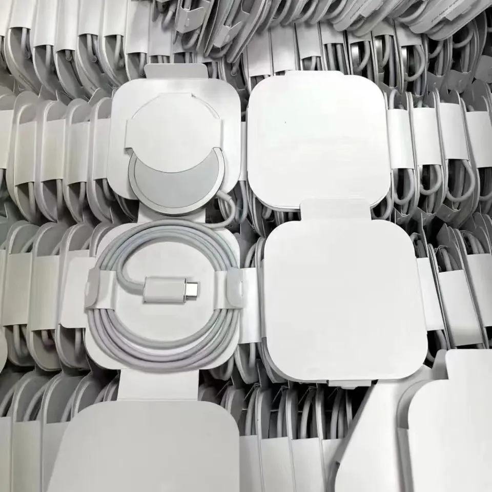 Магнитная зарядная станция Magsafe 15W для iPhone