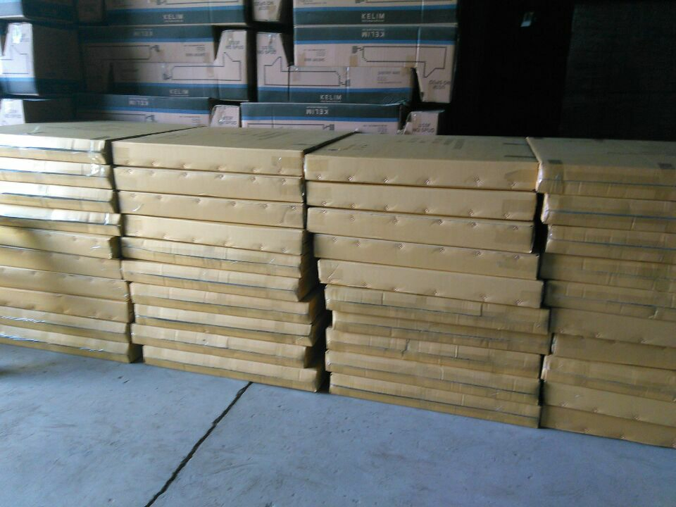 Ocst-1200800100 White Thick Ceramic Shower Tray, Hot Sales in Euro Market