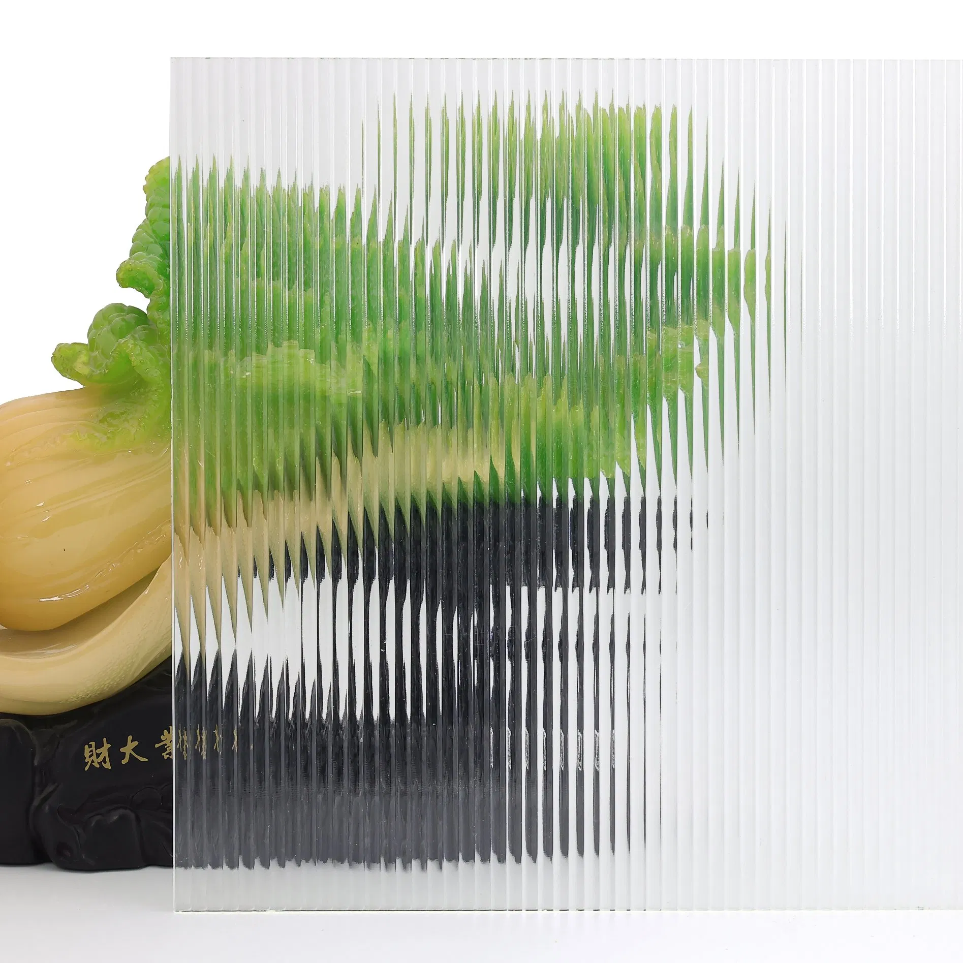 5mm 6mm 8mm 10mm Ultra Clear Low Iron Moru Pattern Glass