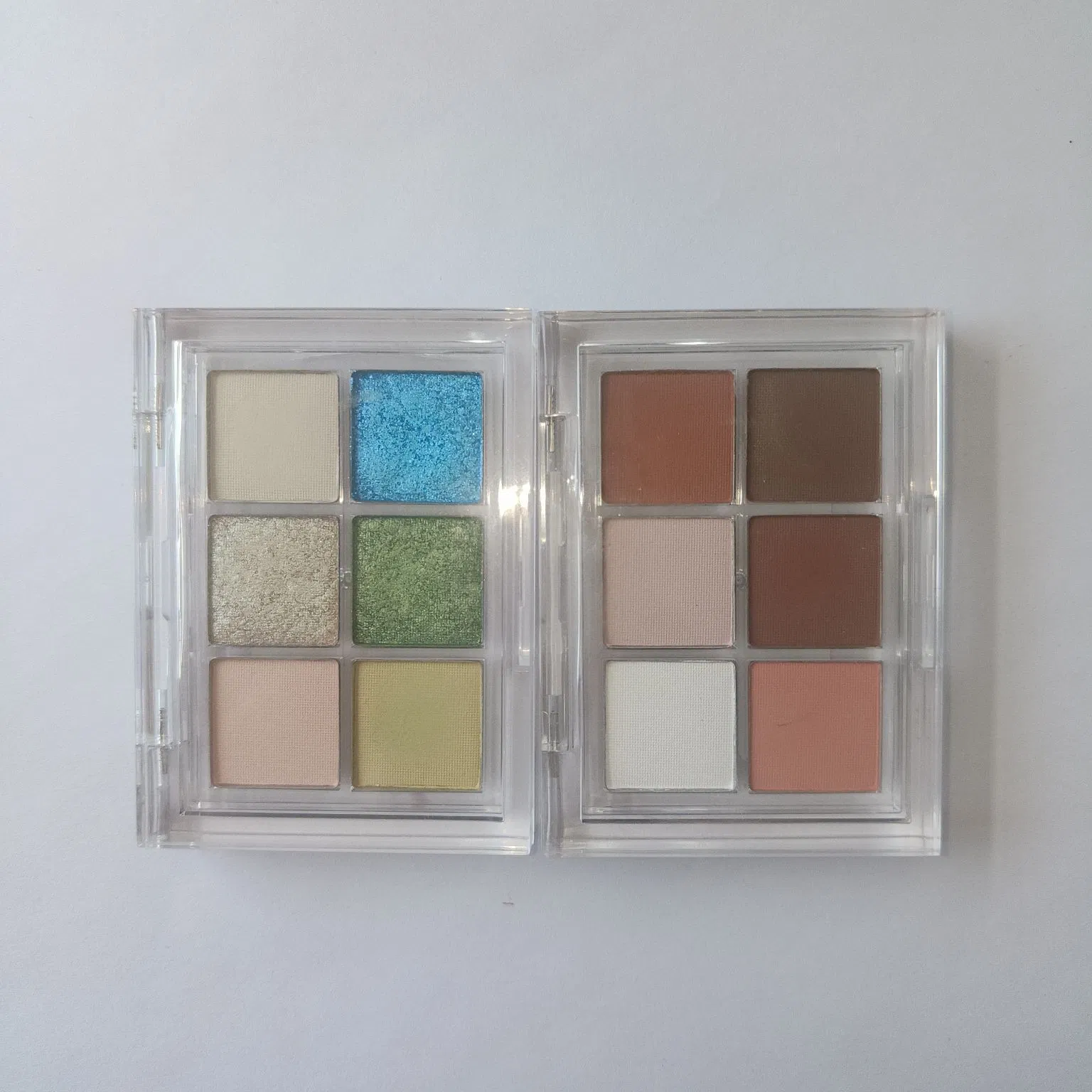 Dazzling Custom Glitter Eye Makeup Palette for Gorgeous Styles