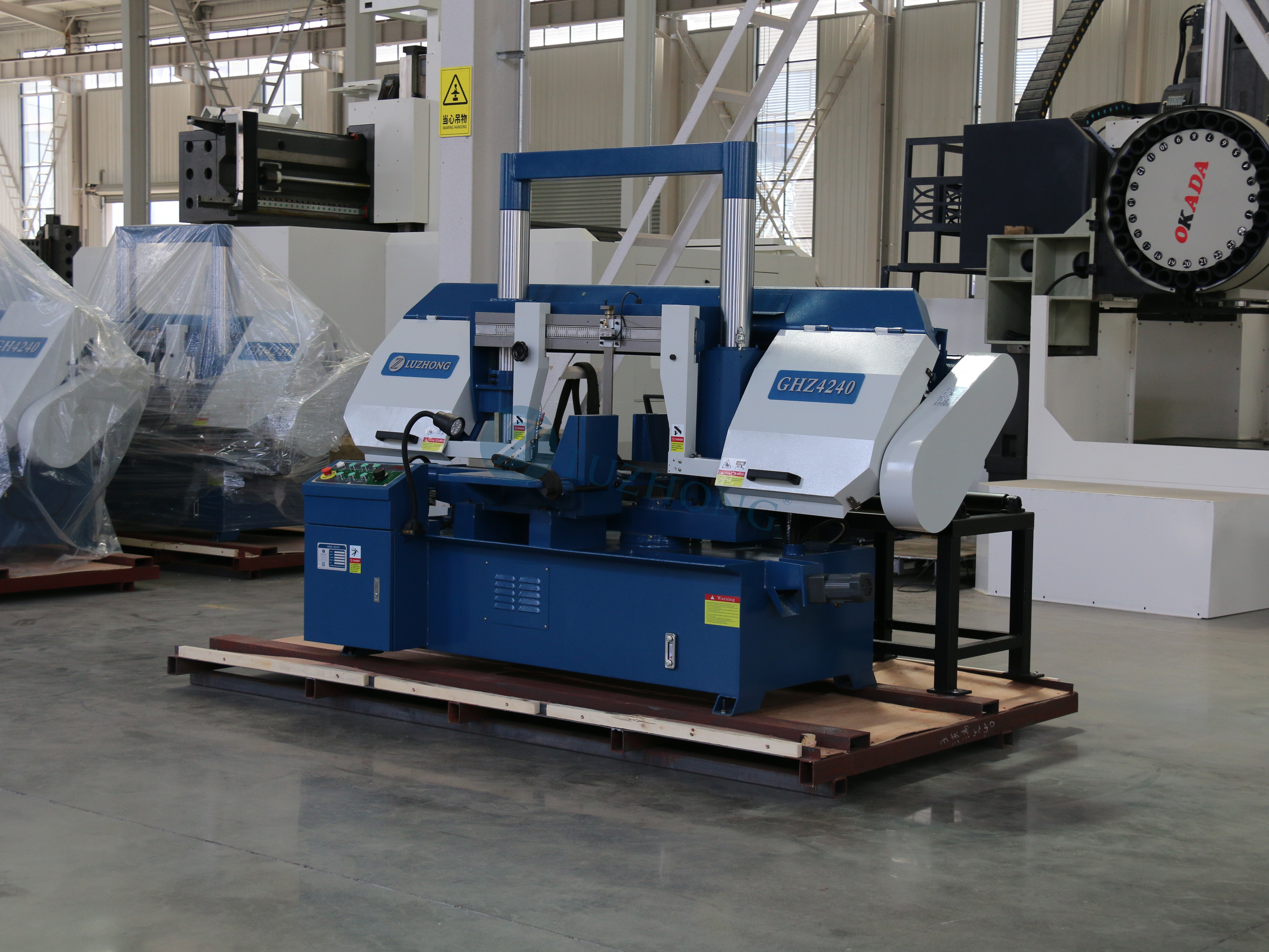 Станок ленточнопильный полуавтоматический с ЧПУ по металлу GHS4270