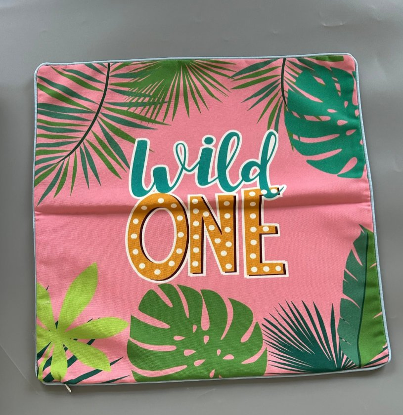 Hot-Selling Polyester Printed Beach Throw Pillows with Edge Strips