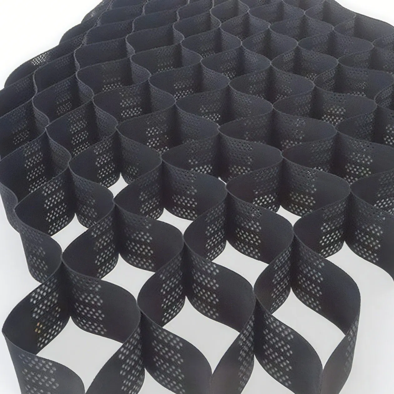 Expandable HDPE Geocell with Ultrasonic Welding for Steep Slope