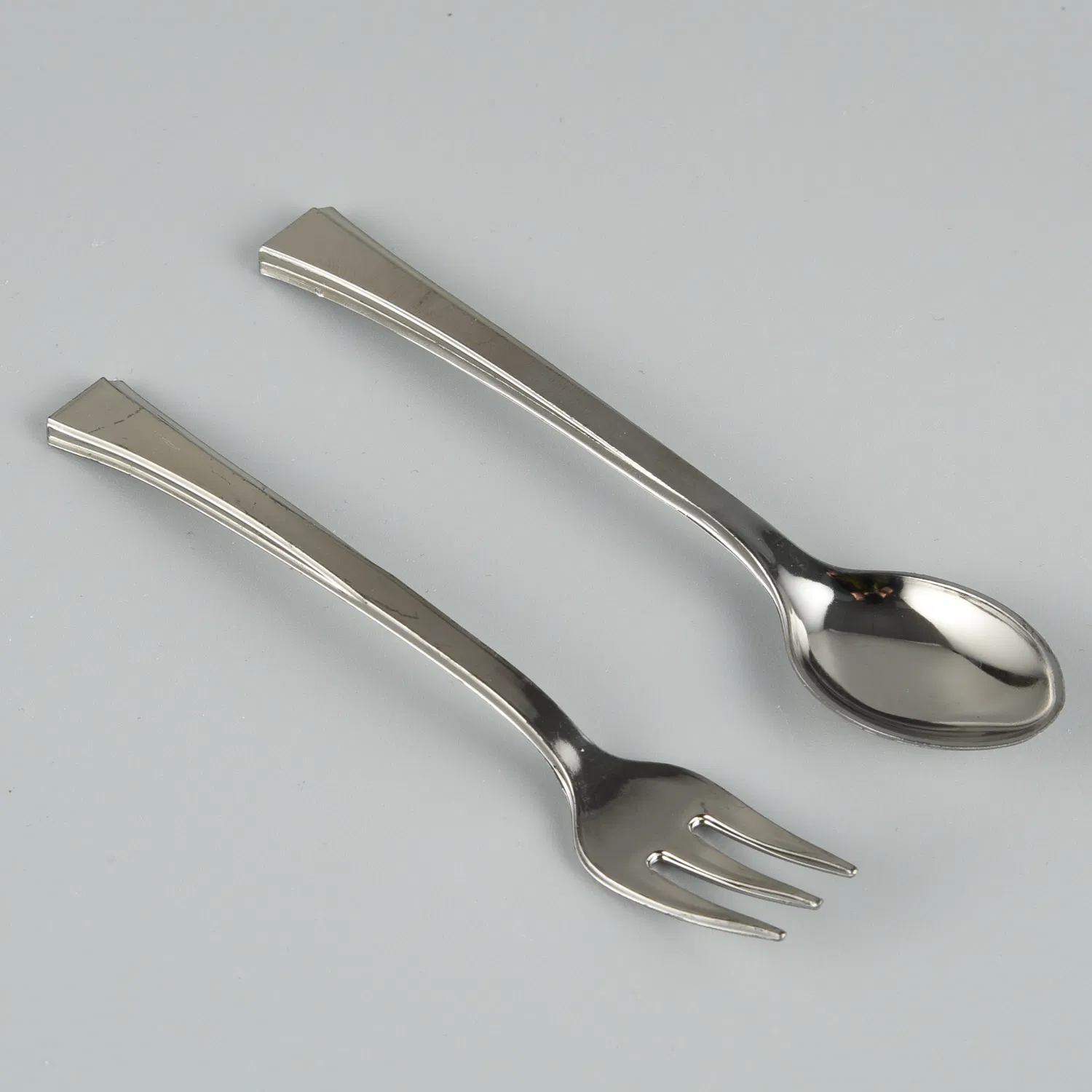 Wedding Party Rose Golden Cutlery Set Plastic Disposable Spoon Fork Knife for Party