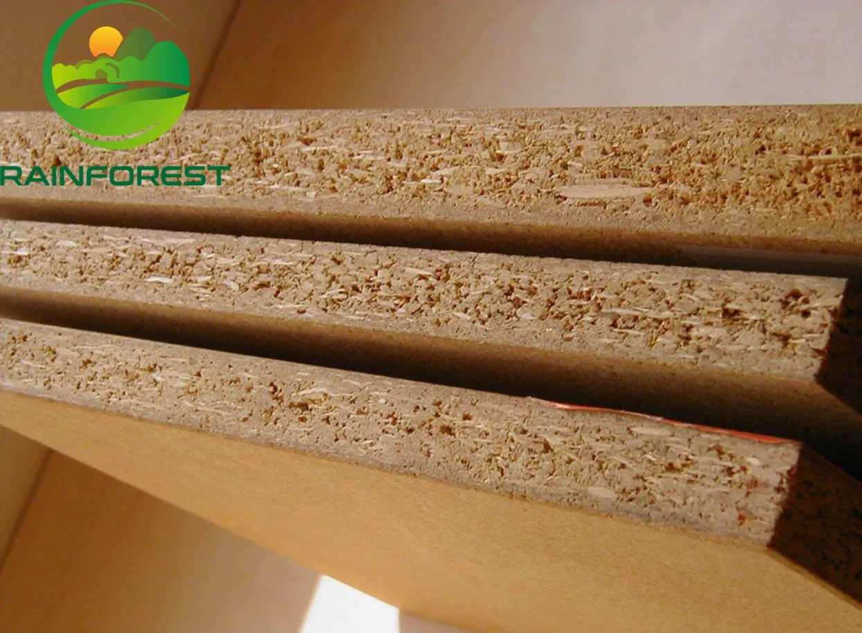 Best Selling Top Quality Melamine Laminated Particle Board/Cheap Chipboard/OSB for Furniture