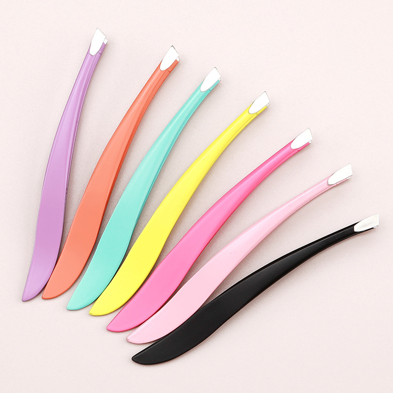 Slanted Precision Tip Crescent Eyebrow Shaping Facial Hair Splinter Removal Banana Tweezers