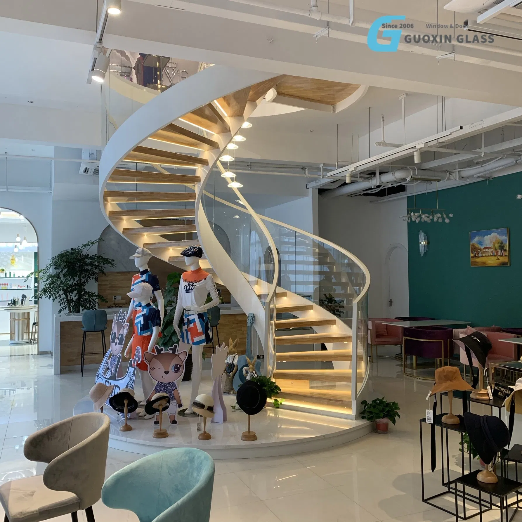 Stylish Bent Glass Design for Fireproof and Waterproof Walls