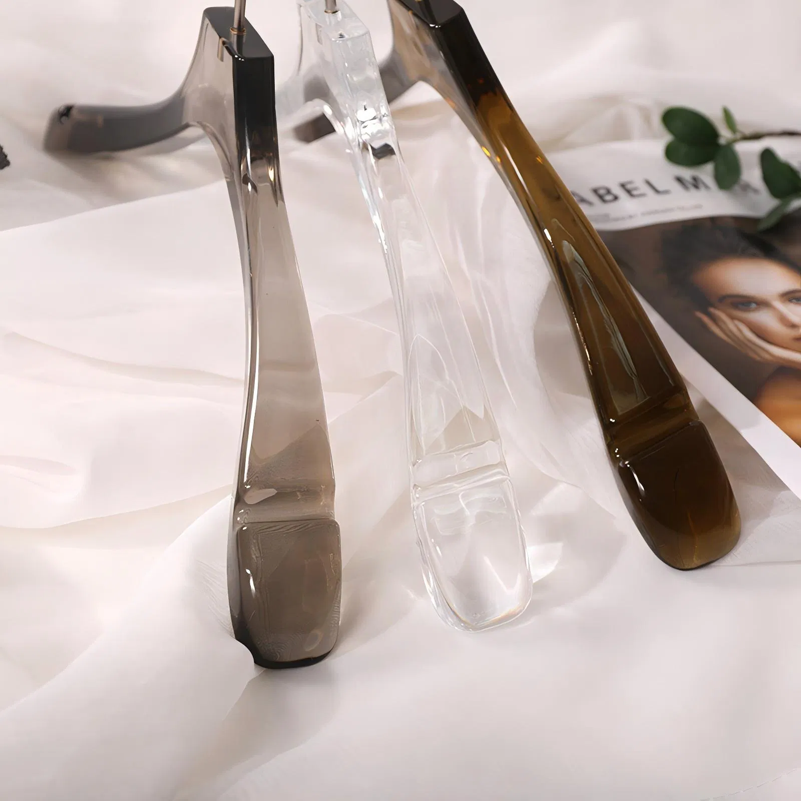 Luxury Clear Acrylic Hangers Custom Color Acrylic Hanger for Fashion Show