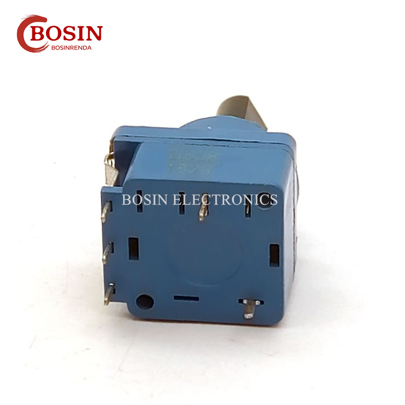 Потенциометр поворотный RP1690SN с выключателем