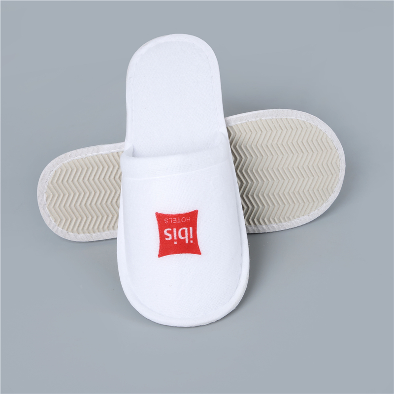 Ibis Hotel Slipper Custom Logo Hotel White Cotton Terry Hotel Slipper