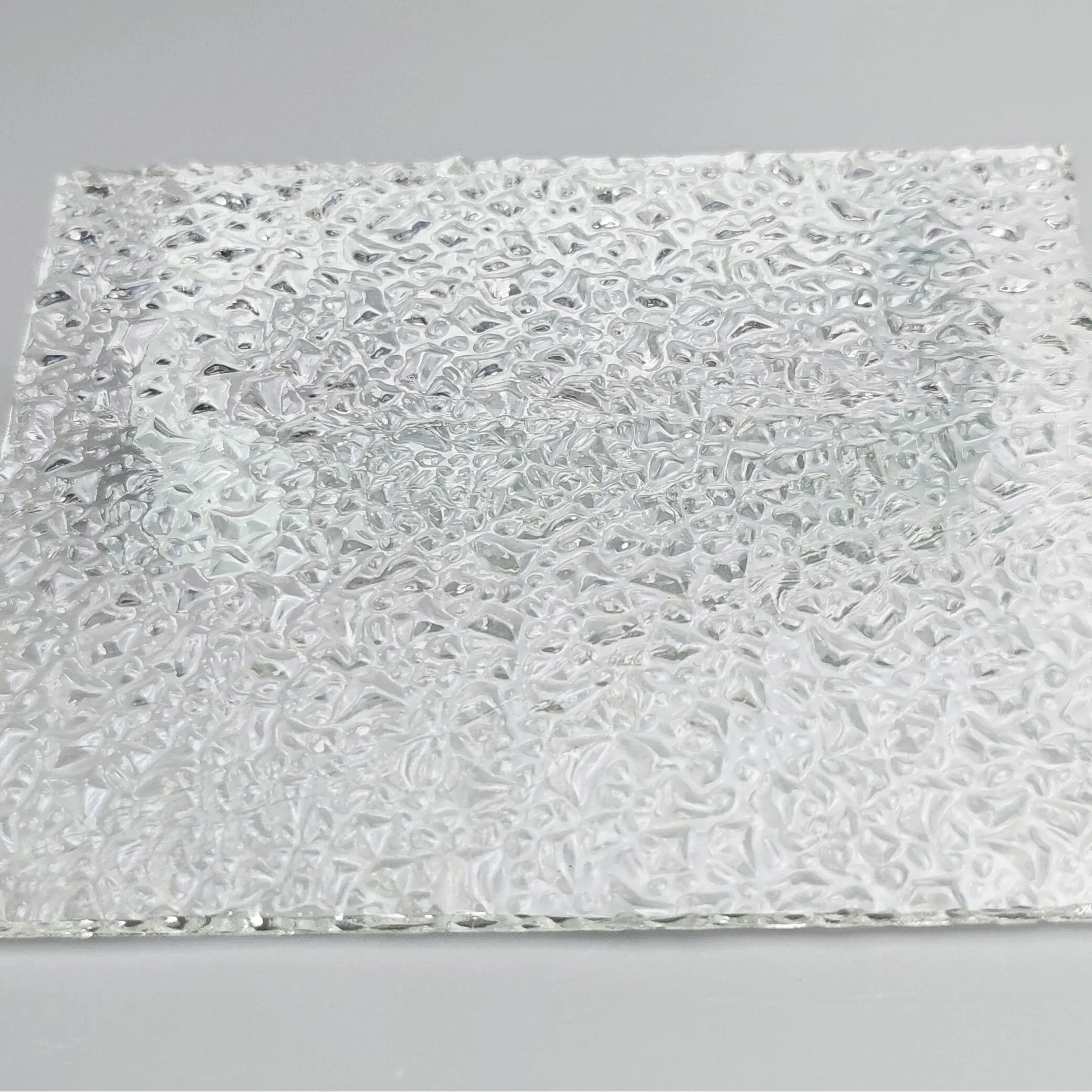 Durable High Quality 3mm 4mm 5mm 6mm Pattern Glass for Indoor Use