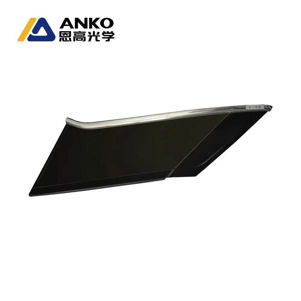 Поликарбонатное окно для правой задней боковины