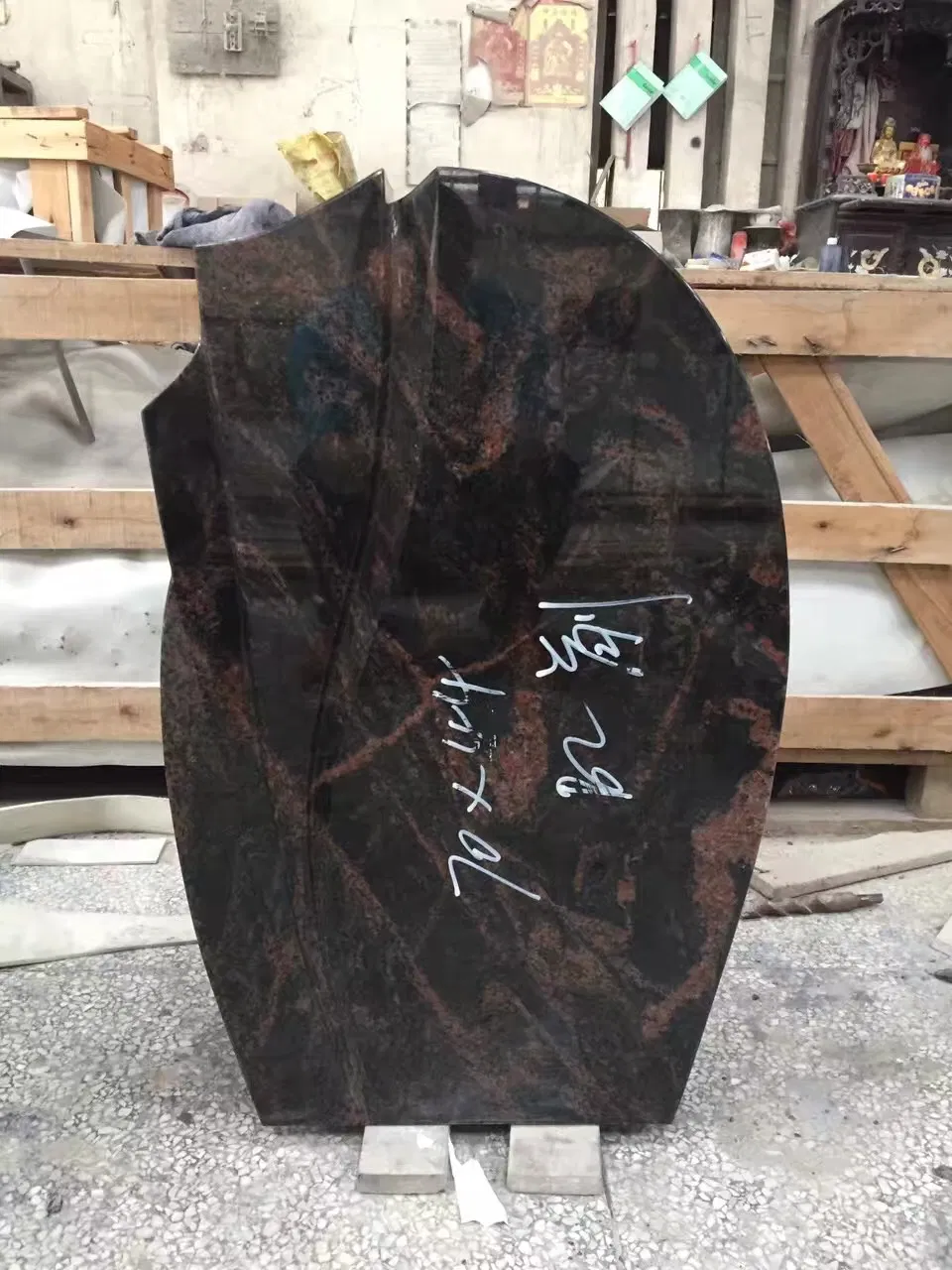 Customized Size Ruby Red Granite Carving Headstone Columnbarium, Slant Beveled Shape Markers Hand Carving, Machine Carving Memorial Monument