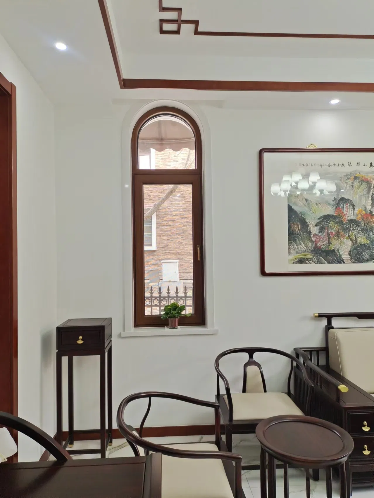 Special Shaped Aluminum Casement Window Special Disign Window and Door