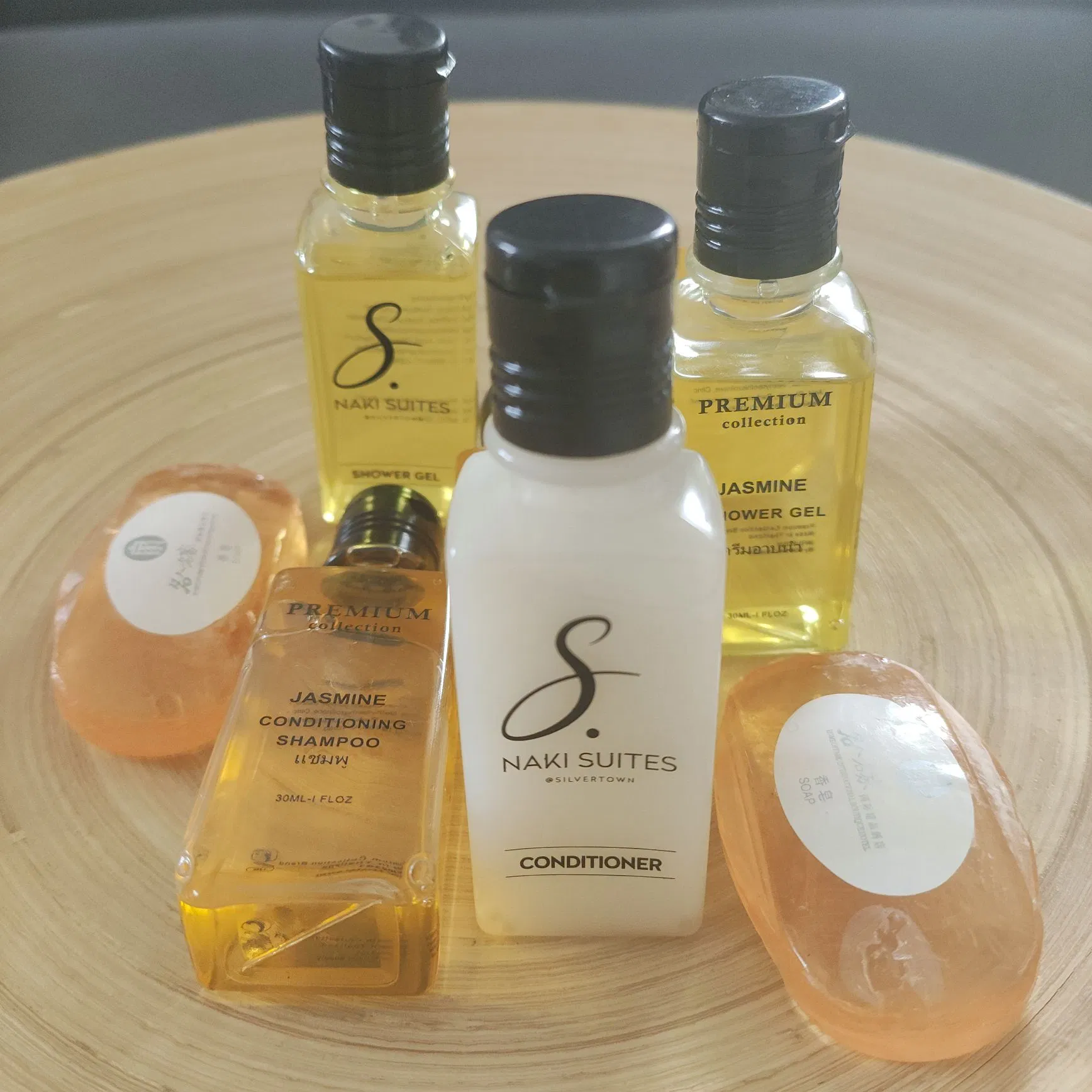 Luxury 25ml 30ml 35ml Plastic Soft Tubes for Shampoo with Conditioner Body Wash and Body Lotion