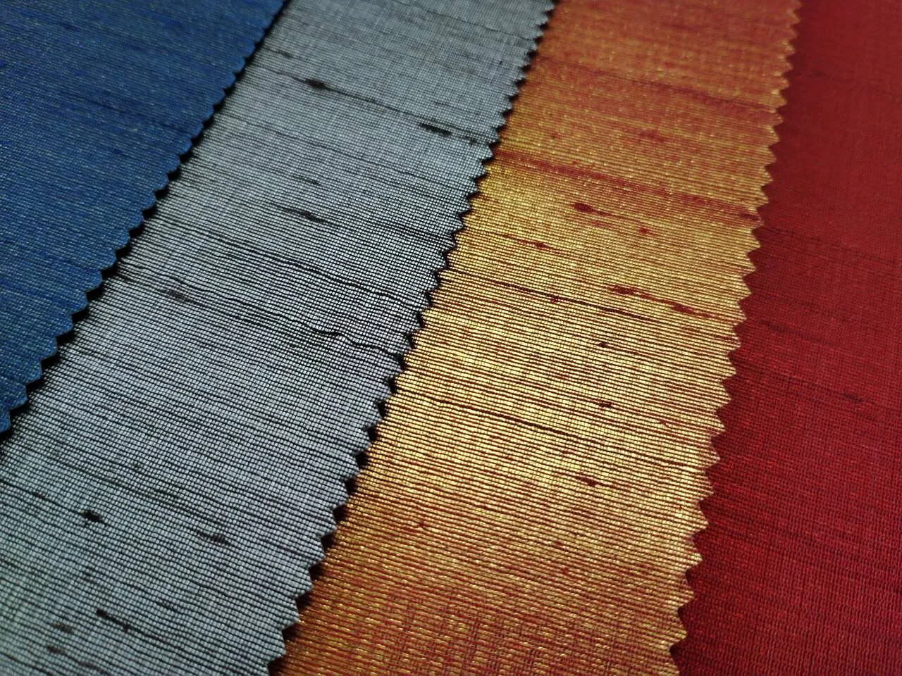 High Quality Hotel Project Luxury Luxurious Silk Decoration Wallpaper for Hotel Room