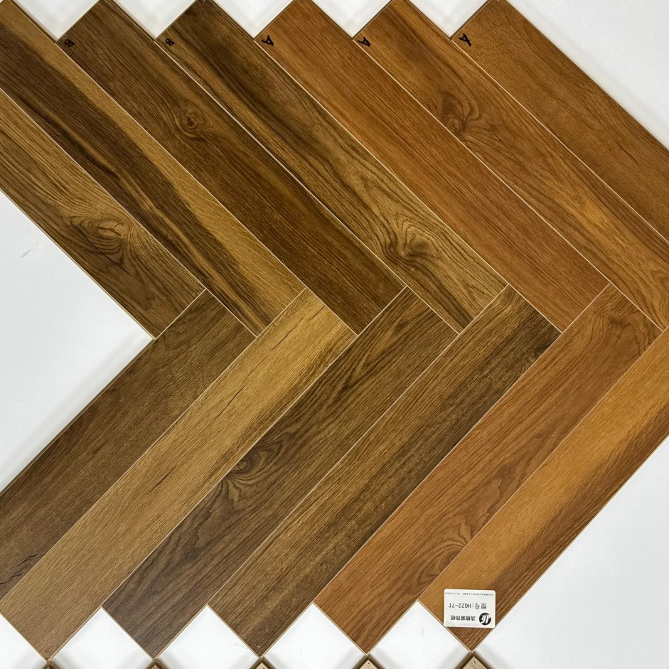 Водостойкий SPC ламинат Wood Plastic Fishbone, 4 мм