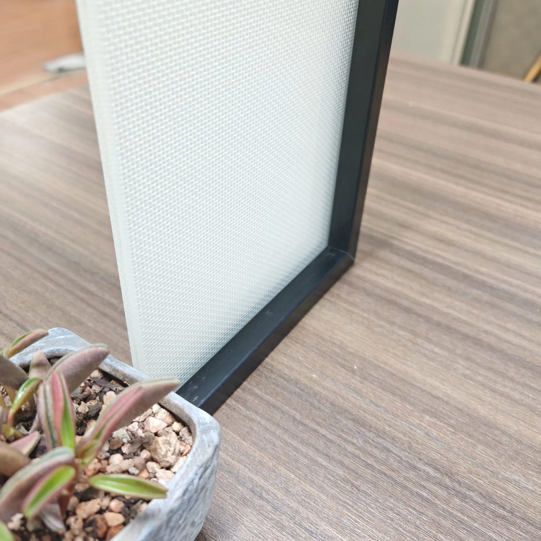 Custom Laminated Glass Solutions for Commercial and Residential Use