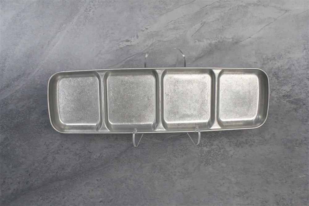 Wholesale Portable Tableware 304 Stainless Steel Plates 4 Divided Sauce Dishes for Camping BBQ Party