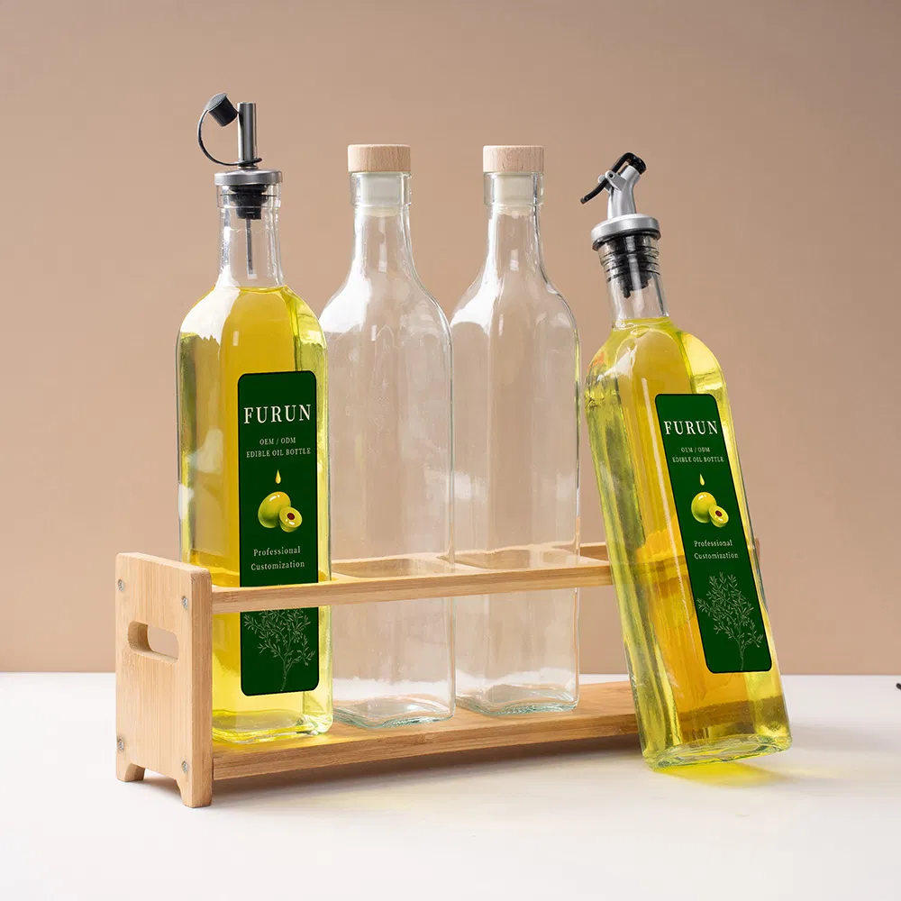 Wholesale Home Kitchen Cooking Oil Vinegar Bottle Clear Square 500ml Empty Olive Oil Bottle with Packaging