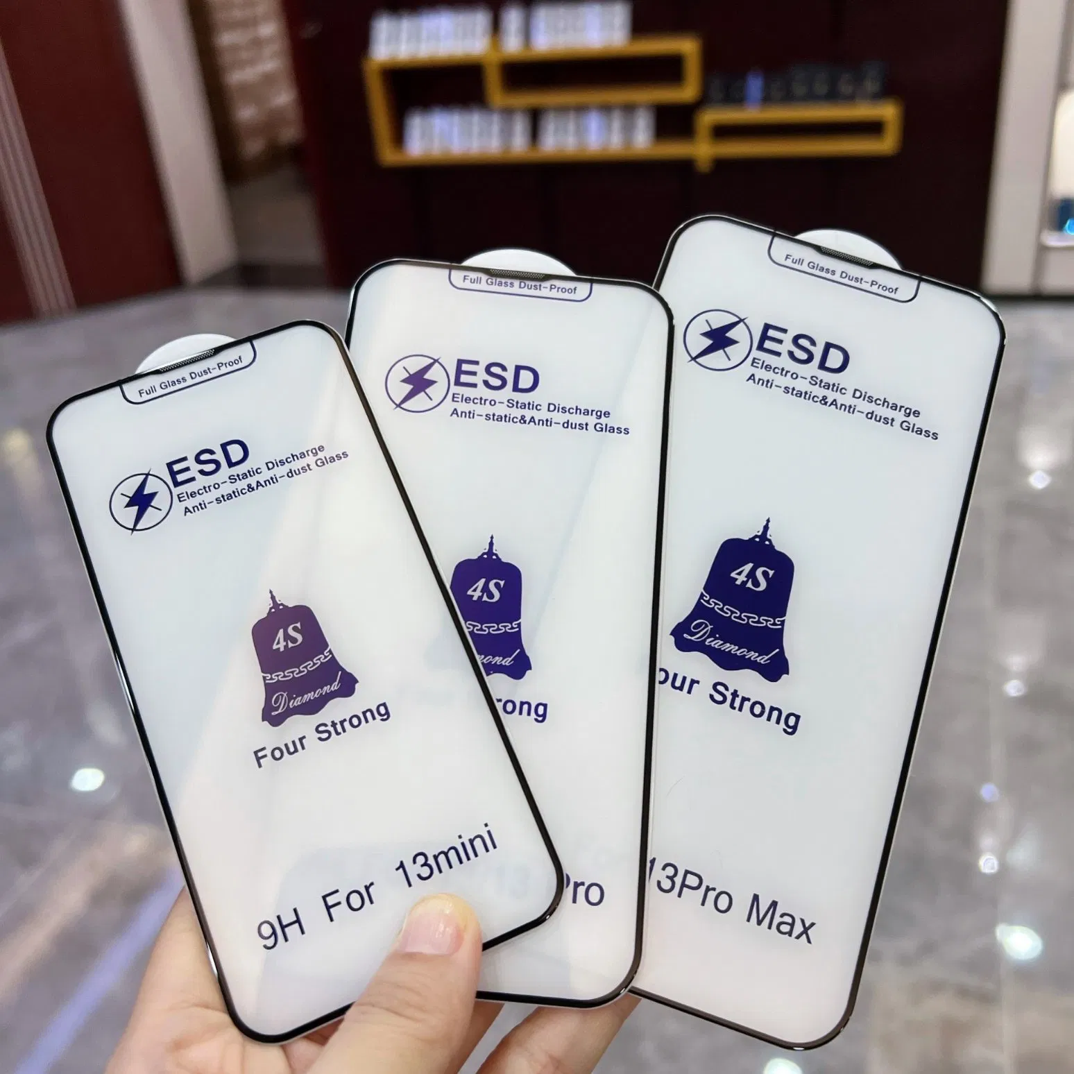 Защитное стекло Supper Strong 2.5D ESD для iPhone