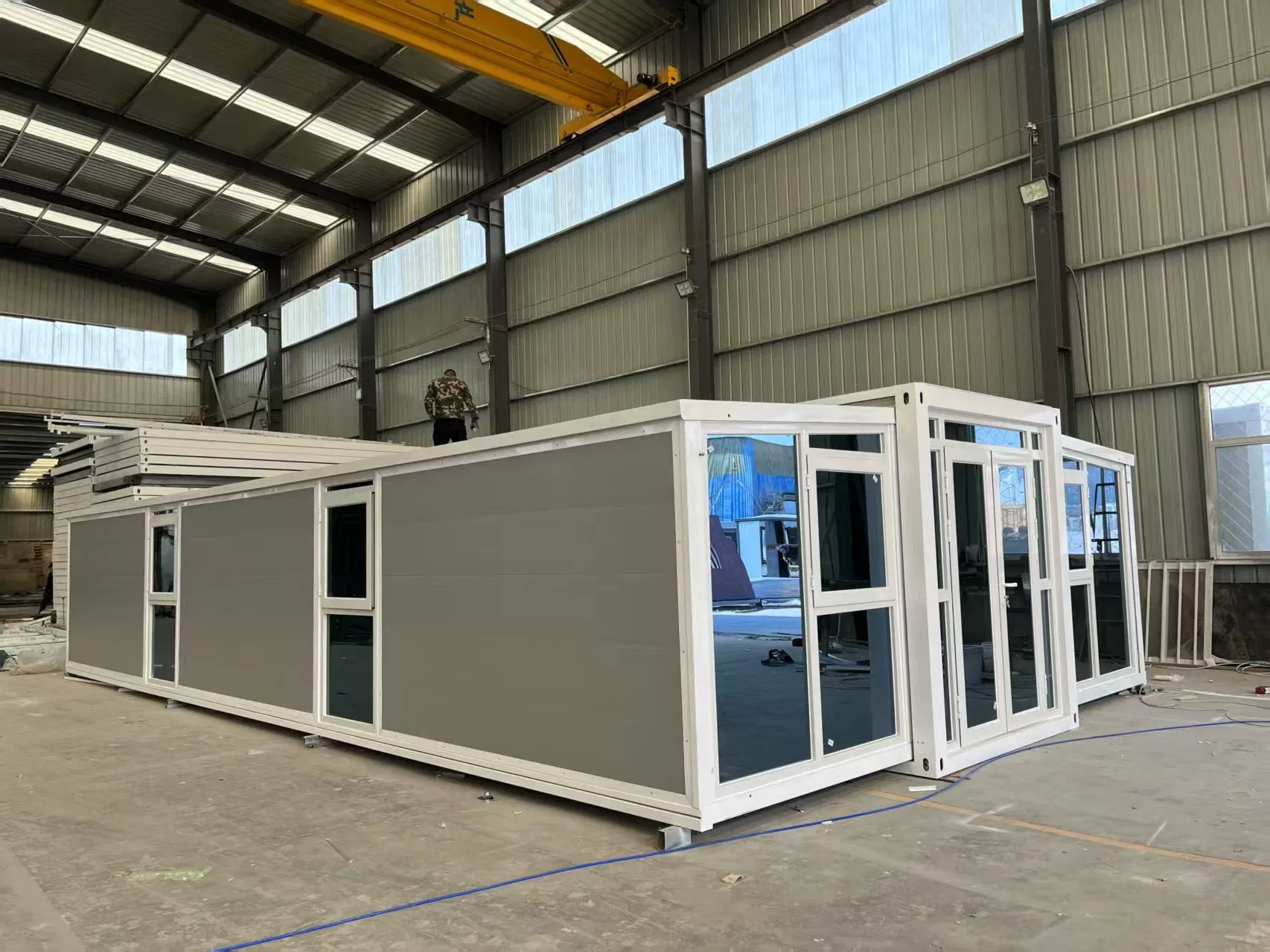 Folding Expandable Container House 20FT Portable Prefab Modular House for Living & Temporary Housing Manufacturer Portable House