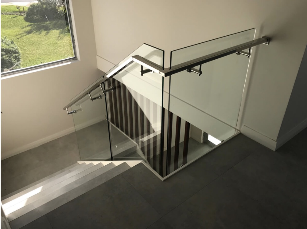 Stainless Steel Adjustable Glass Handrail Bracket