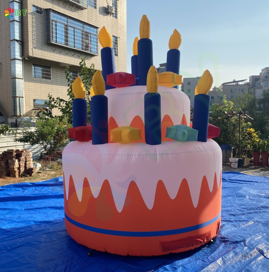 Outdoor Birthday Party Decoration Inflatable Cake with Sarah Balloon Holland Cartoon Doll for Ouwe Taart