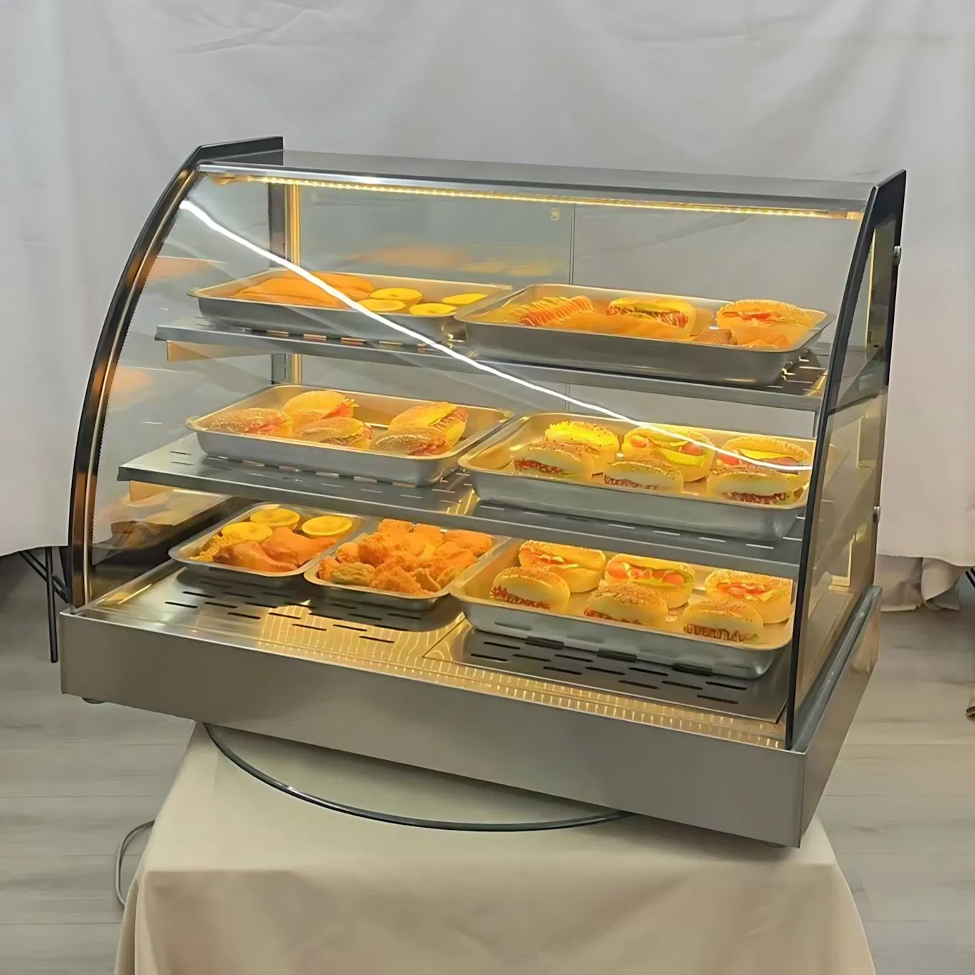 Low Noise Operation Curved Food Display Warmer Ideal for Quiet Dining Environments