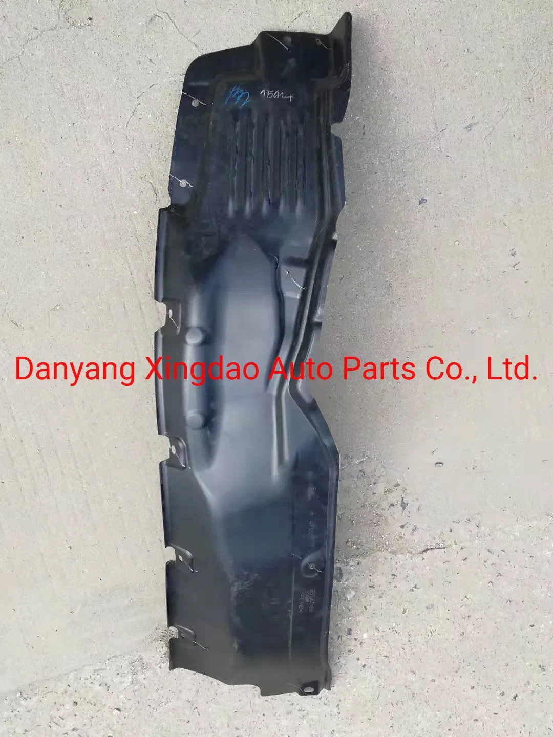 Внутренний подкрылок крыла L200 2019