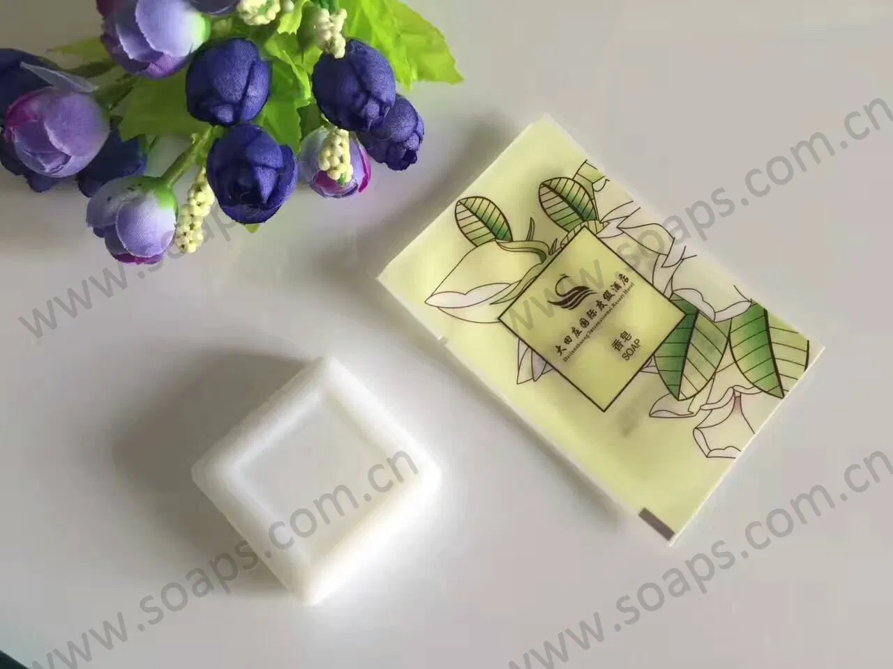Hotel Amenities in Sachet with Printing for Hotel Room Using