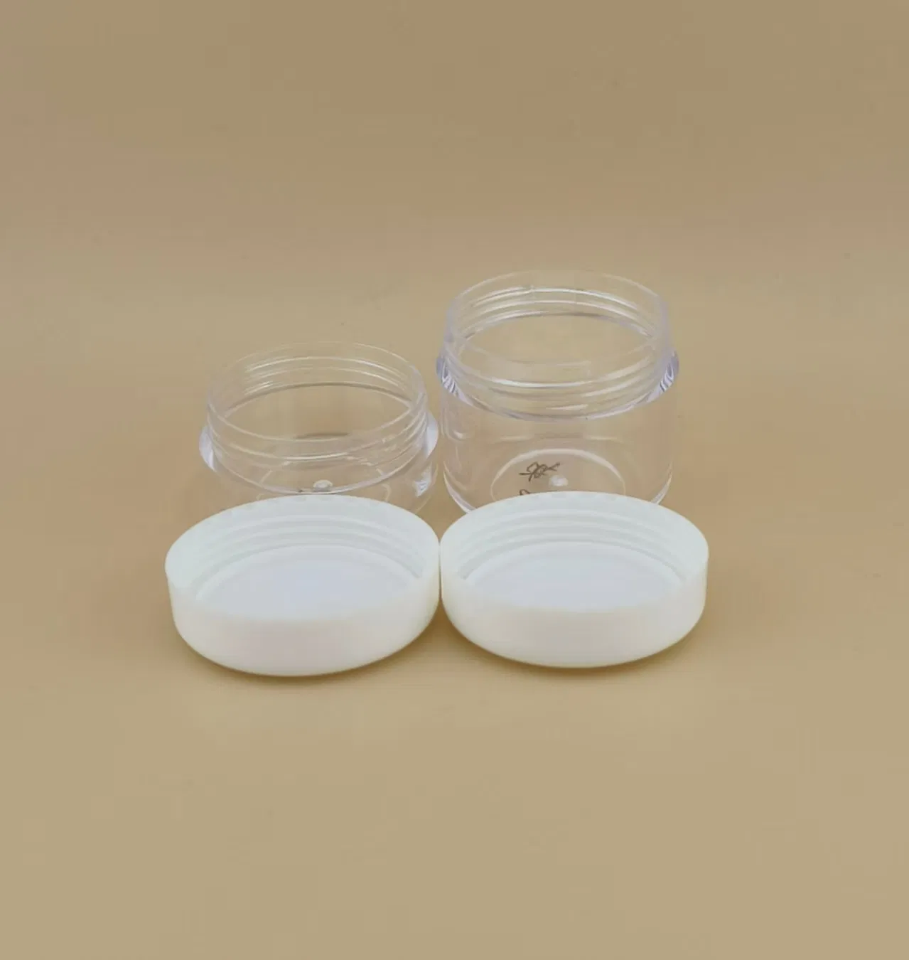 Clear Plastic Cream Jar with Screw Lid for Skincare