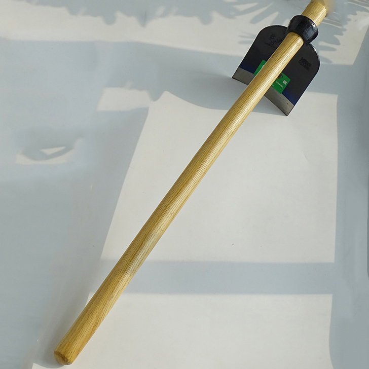 Farm Agriculture Tools Africa Type Railway Steel Forged H305 Garden Digging Hoe with Wood Handle