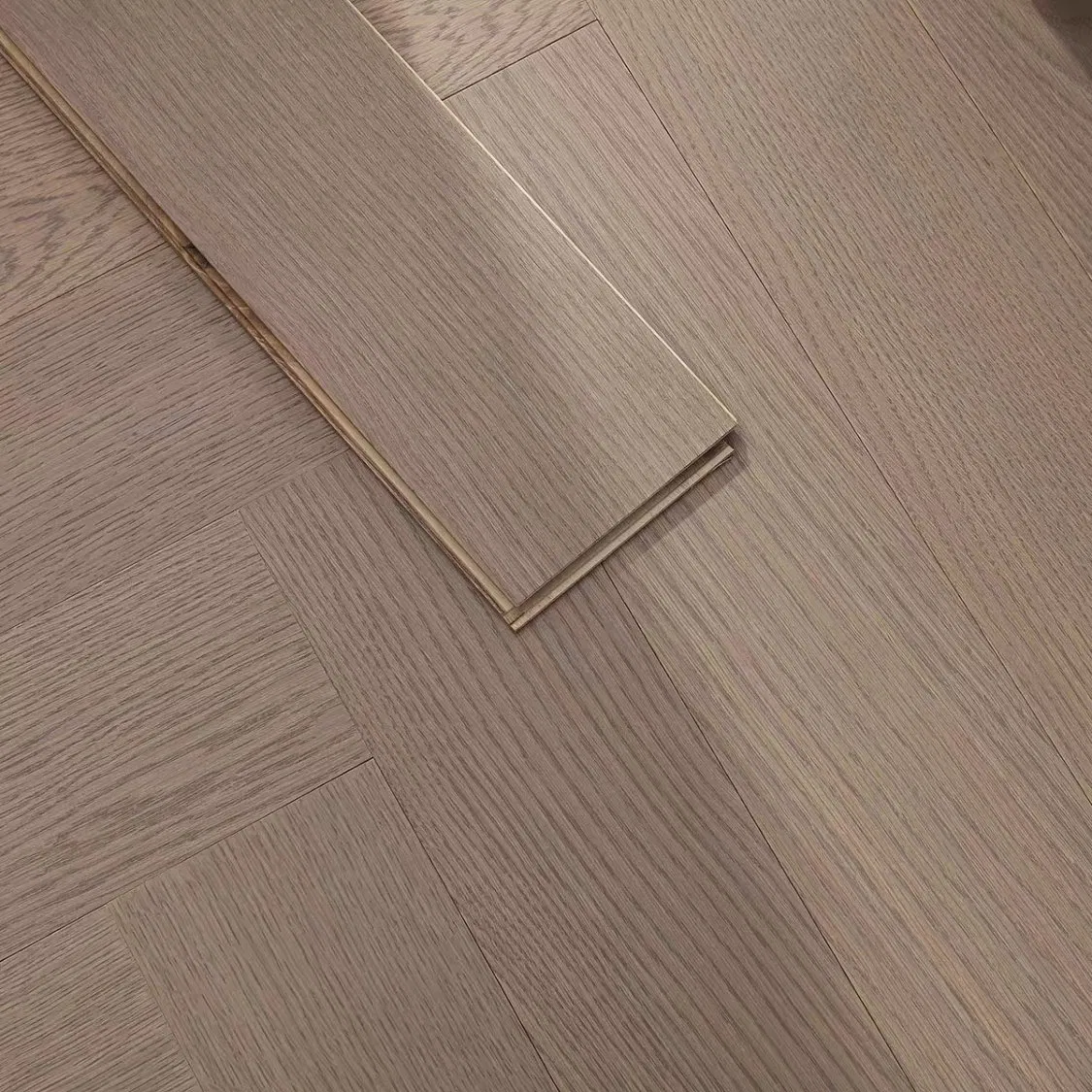 Водостойкий ламинат V-образный замок, елочка