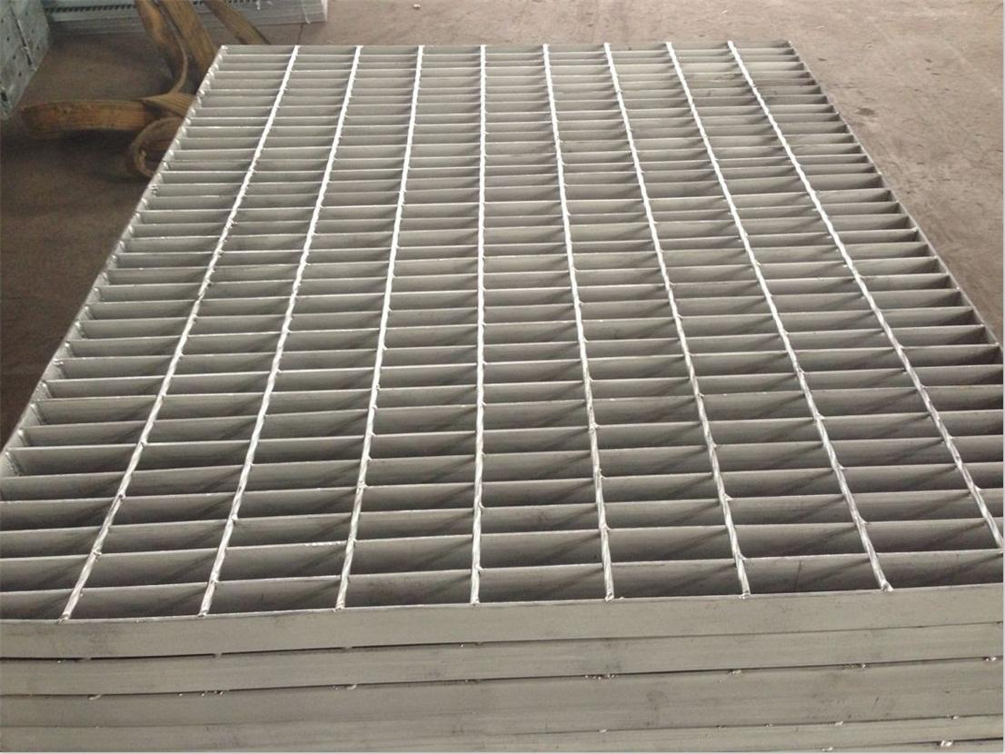 Manufacture Galvanised Open End Mesh Tooth Serrated Stainless Steel Heavy Duty Safety Steel Walkway Metal Bar Grating for Platform Decking Steel Grating