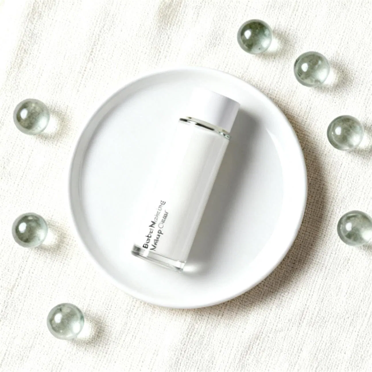 Advanced Emulsion Science and Protective Face Cleanser with Moringa Oil and Bisabolol for Superior Performance