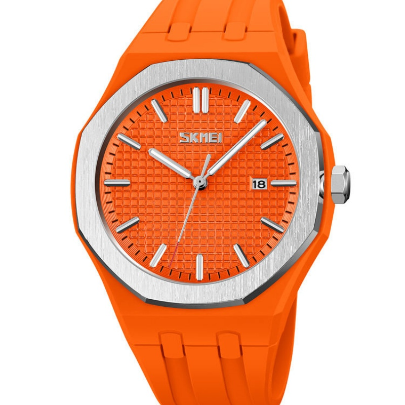 Men's Quartz Watch Business Korean Style Waterproof Zinc Alloy Case Silicone Band