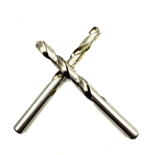 Специальное сверло по металлу из быстрорежущей стали с кобальтом